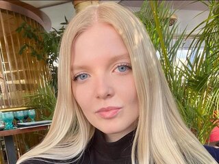 AnnieMavrodi porn video