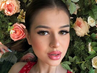 Bella lj adult
