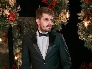 HectorGonzalez recorded live