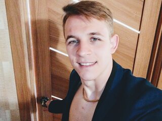 JamesonJam nude shows
