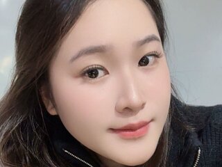 LenaYang shows pictures