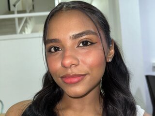 LuzzyAbbey jasmin live