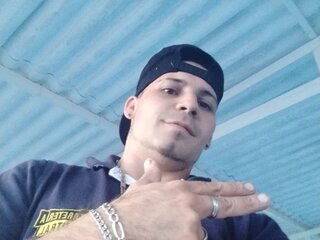 ThiaagoDuran free nude
